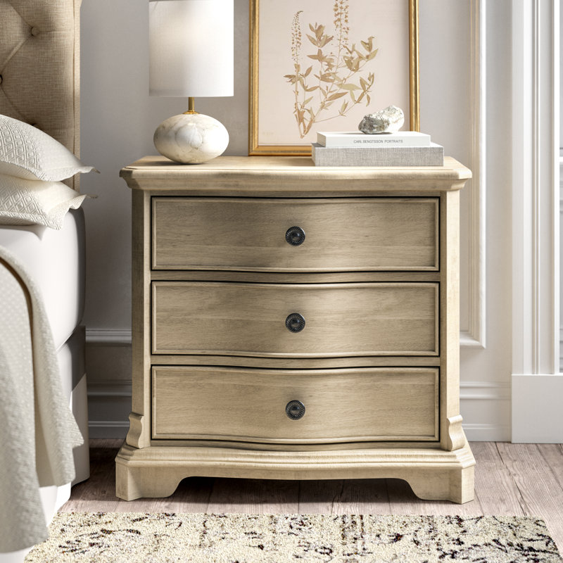 Kelly Clarkson Home Troutt 3 Drawer Solid Wood Bachelor's Chest in
